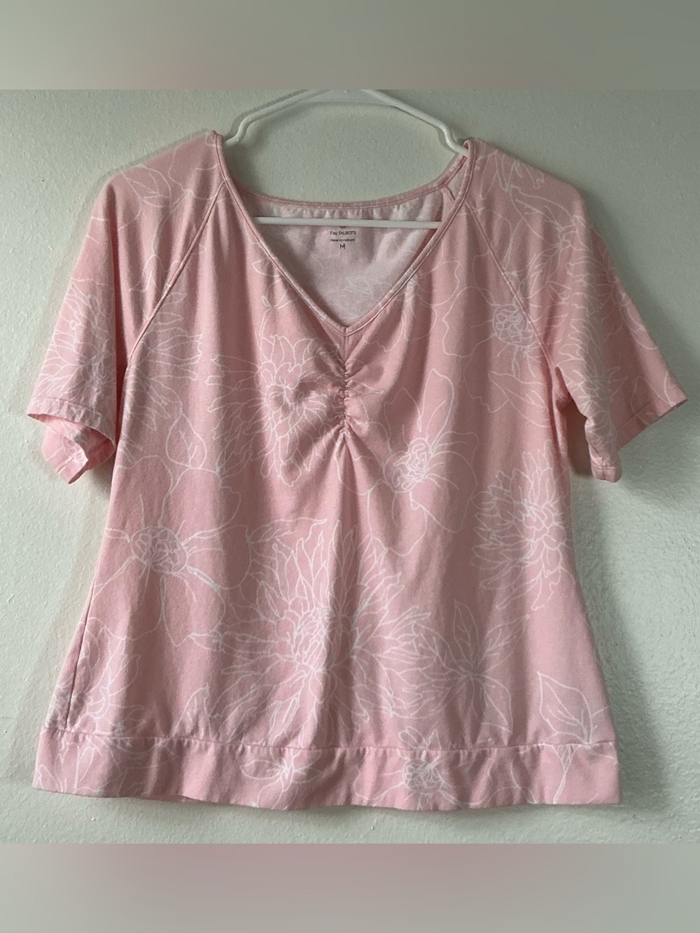 T By Talbots Womens Pink Floral V-Neck Short Sleeve Top Medium Ruched Soft